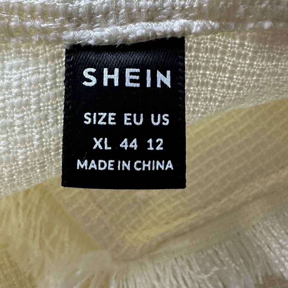 SHEIN Cream Textured Fabric - Picture 6 of 6
